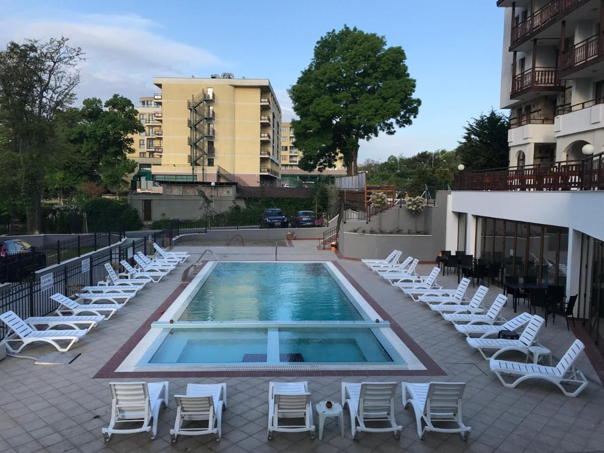 Hotel Hanat Saints Constantine and Helena Exterior photo